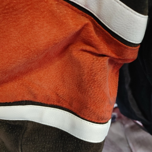 Cleveland Brown Jacket - Picture 8 of 10